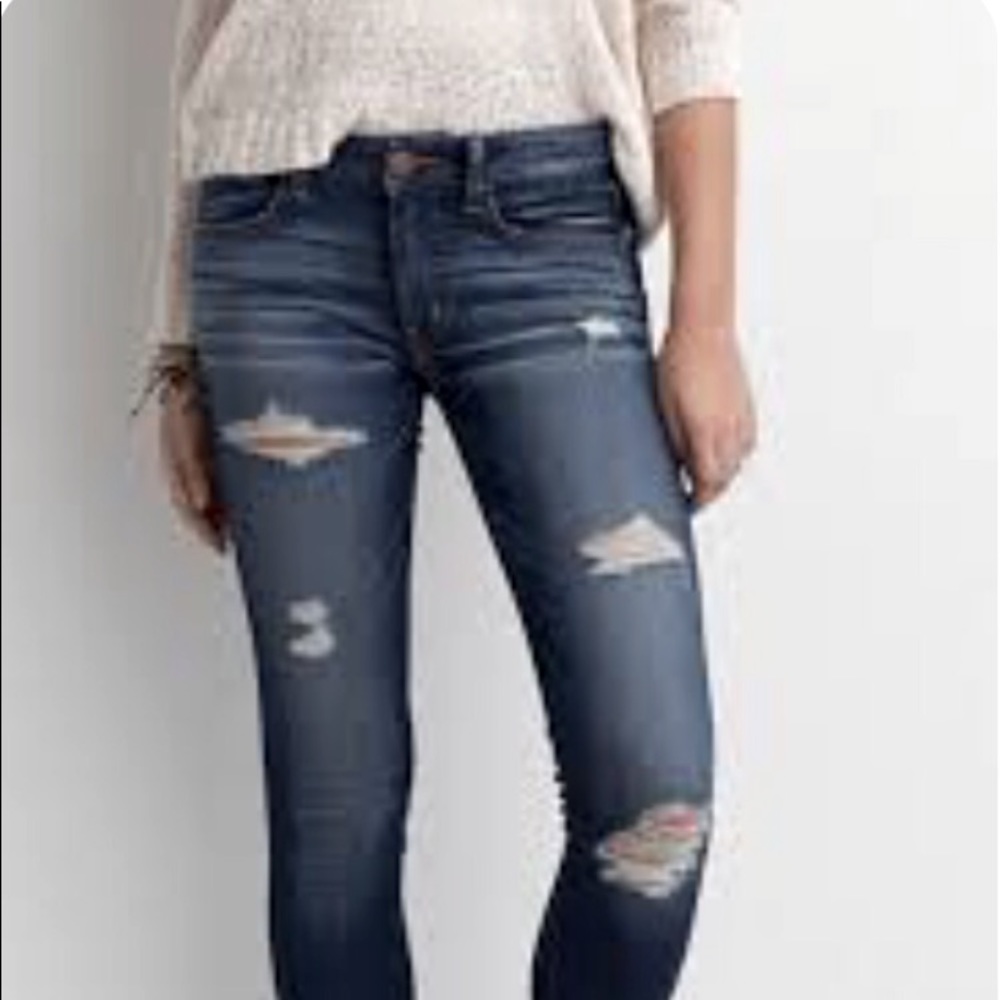 AE 🦅 Distressed Stretch Jeans